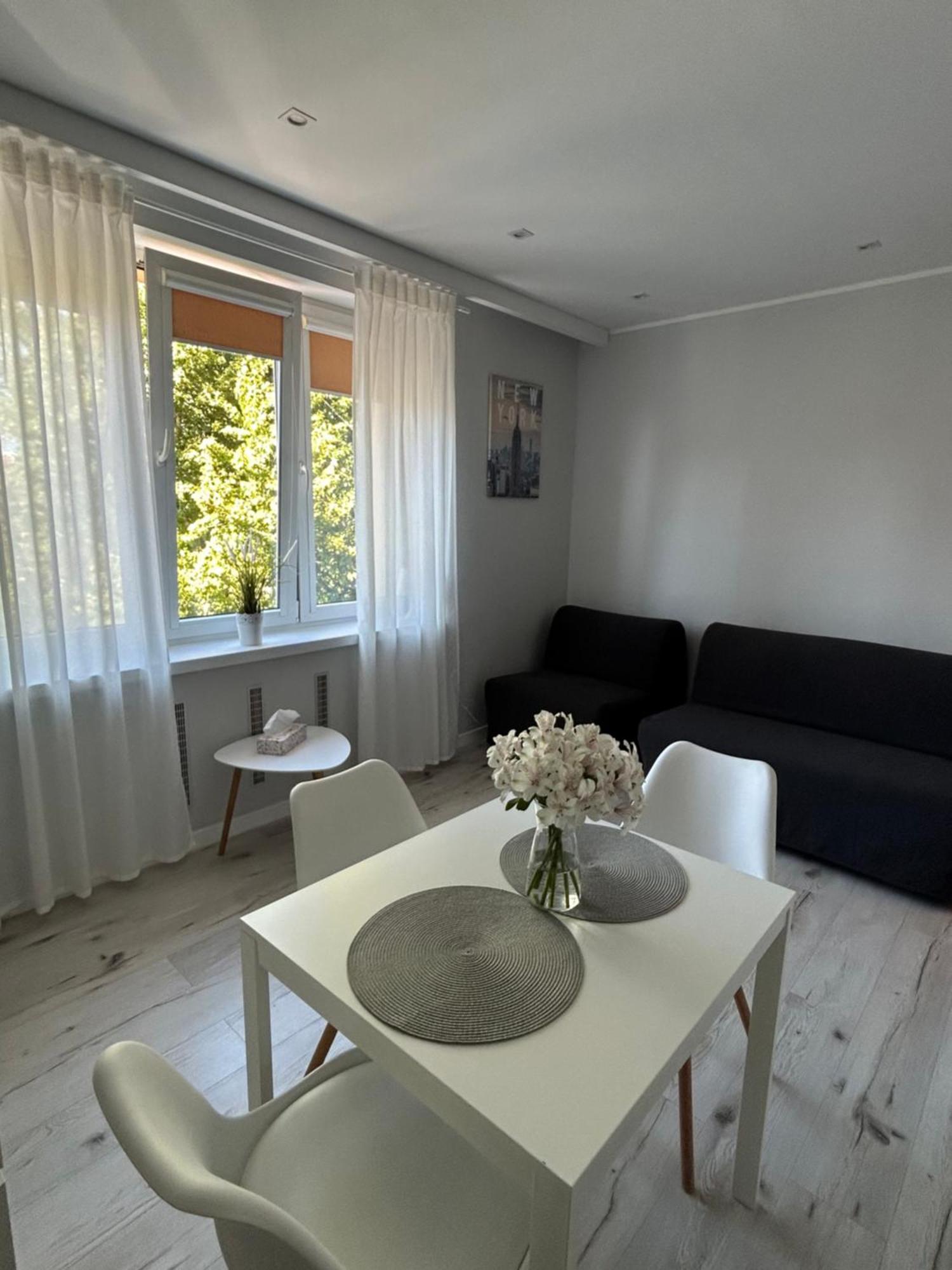 Apartament Na Dworcowej Centrum Parking Gratis Wroclaw Dış mekan fotoğraf