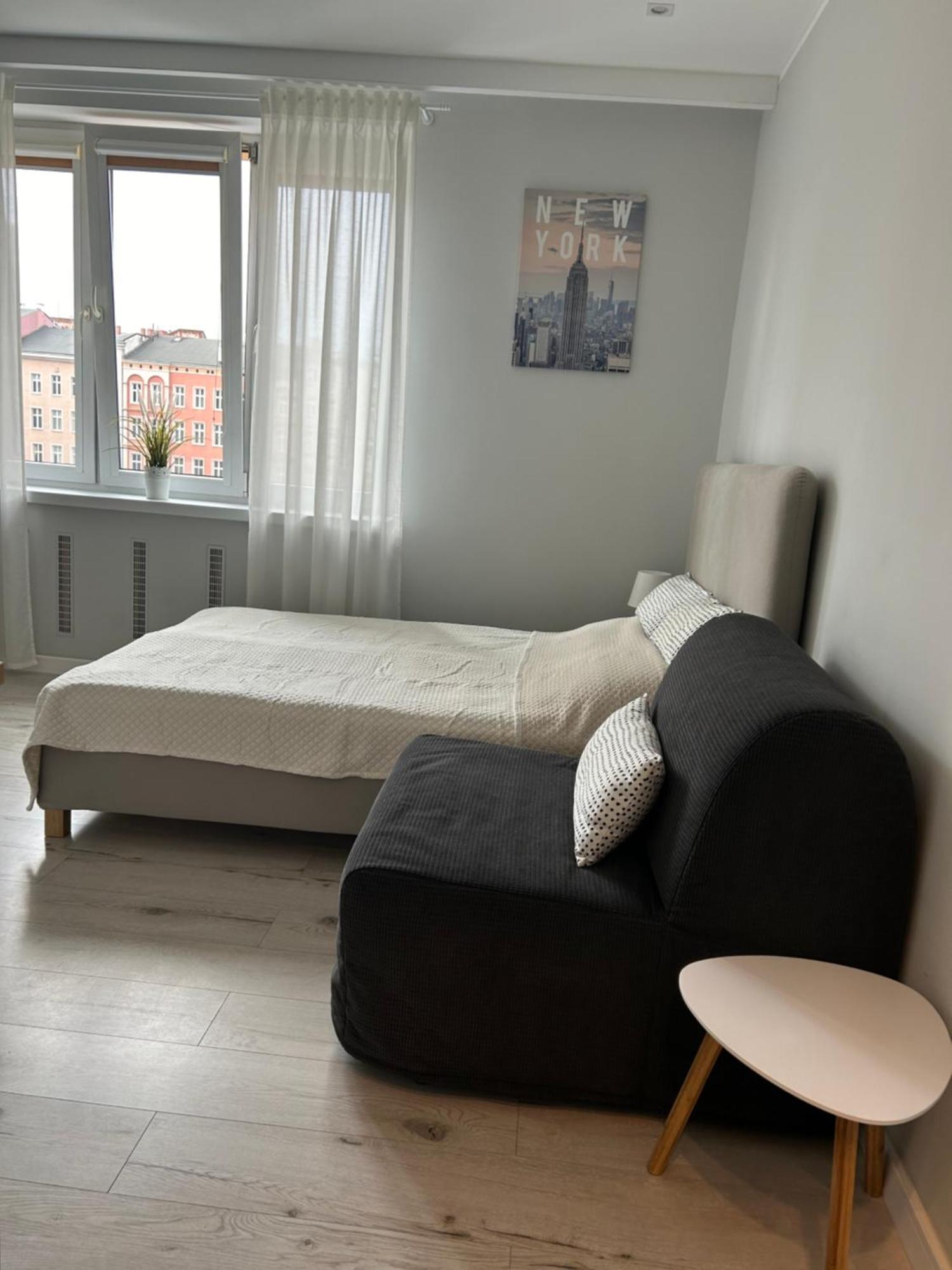 Apartament Na Dworcowej Centrum Parking Gratis Wroclaw Dış mekan fotoğraf